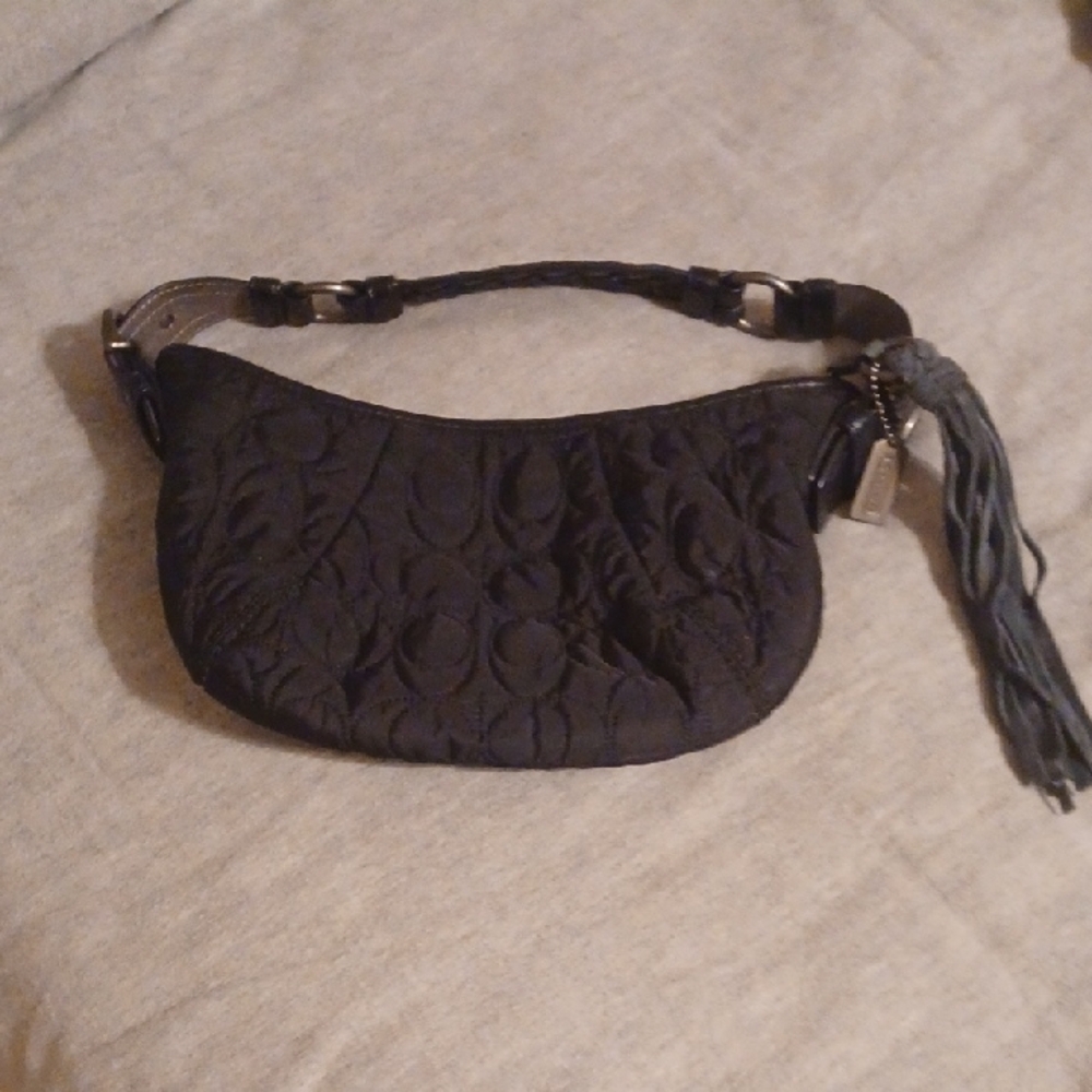 Elegant Black Quilted Women's Bag